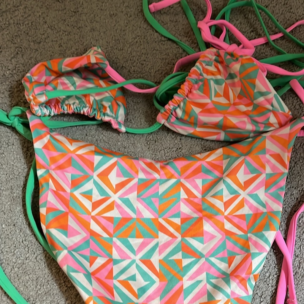 Oneone bikini - Picture 3 of 4